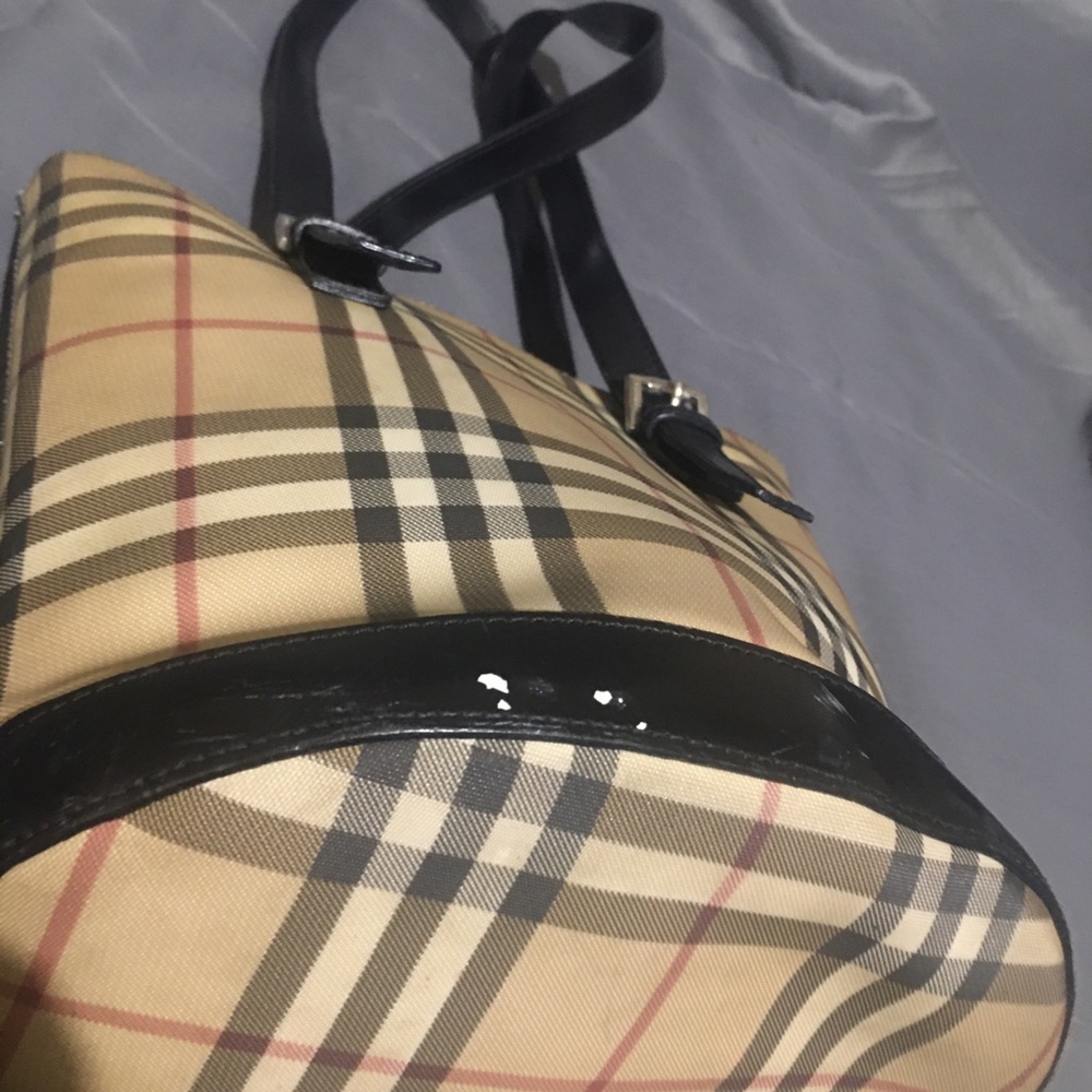 Very good condition vintage original Burberry purse - Picture 4 of 5